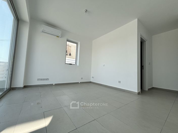 Image No.12-Appartement de 3 chambres à vendre à Chlorakas