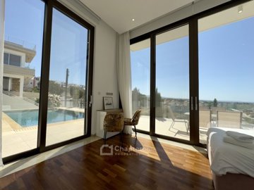 Detached Villa For Sale  in  Peyia - Sea Caves