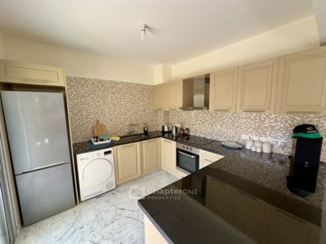 Ground Floor Apartment For Sale  in  Kato Paphos