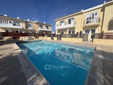 Town House For Sale  in  Chlorakas