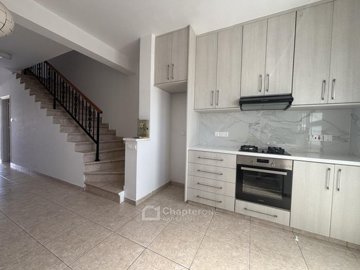 Town House For Sale  in  Chlorakas
