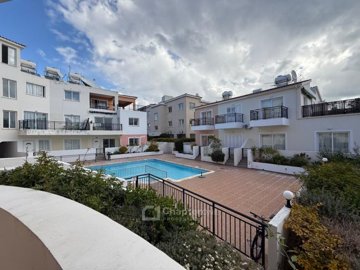 Apartment For Sale  in  Kato Paphos - Universal