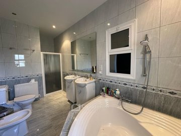Detached Villa For Sale  in  Tala