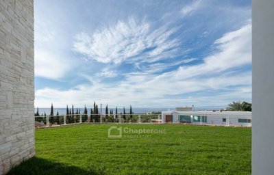 Detached Villa For Sale  in  Peyia - Sea Caves