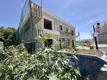 Semi Detached Villa For Sale  in  Geroskipou