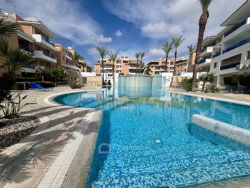 Apartment For Sale  in  Kato Paphos - Universal