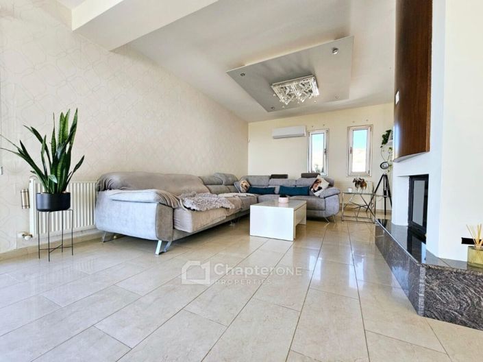 Image No.10-4 Bed Bungalow for sale