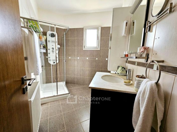 Image No.17-4 Bed Bungalow for sale