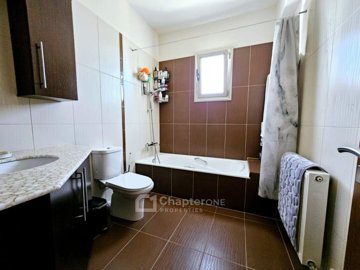 Bungalow For Sale  in  Armou