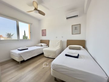 Detached Villa For Sale  in  Kato Paphos - Universal