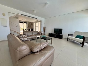 Detached Villa For Sale  in  Geroskipou