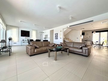 Detached Villa For Sale  in  Geroskipou