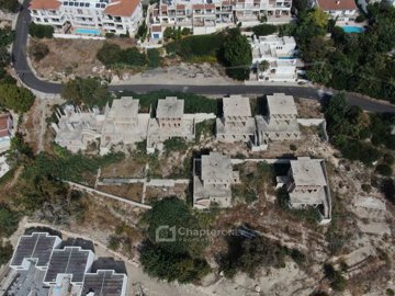 Detached Villa For Sale  in  Chlorakas