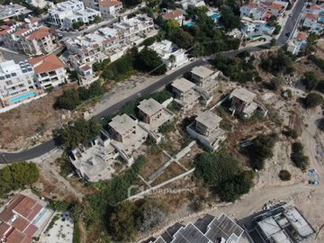 Detached Villa For Sale  in  Chlorakas