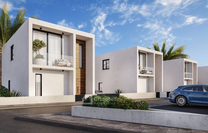 Image No.1-3 Bed Villa for sale