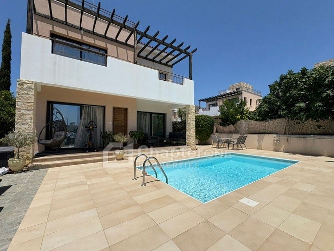 Image No.3-3 Bed Villa for sale