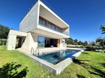 Detached Villa For Sale  in  Konia