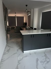 Townhouse For Sale  in  Kato Paphos - Tombs of The Kings