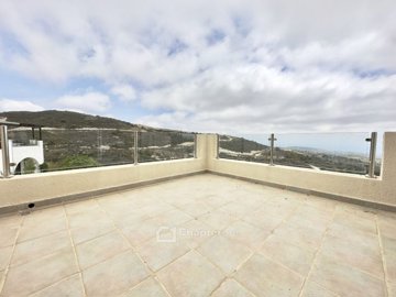 Detached Villa For Sale  in  Tsada