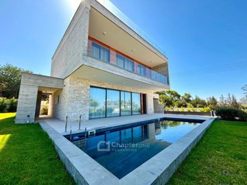 Detached Villa For Sale  in  Konia