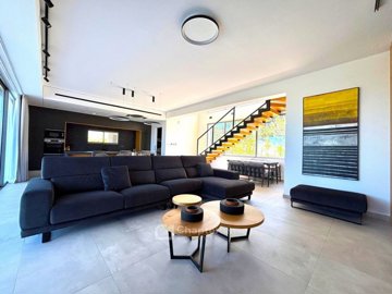 Detached Villa For Sale  in  Konia