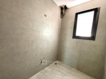 Apartment For Sale  in  Empa