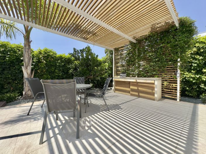 Image No.22-Villa de 4 chambres à vendre à Kato Paphos