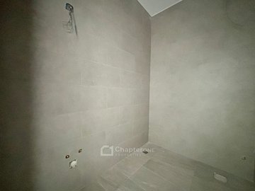 Apartment For Sale  in  Empa