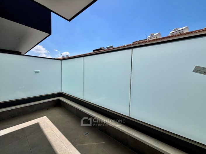 Image No.10-1 Bed Apartment for sale