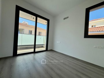 Apartment For Sale  in  Empa