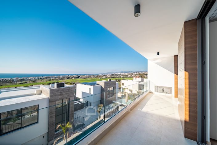 Image No.17-3 Bed Villa for sale