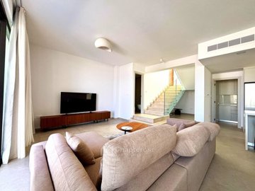 Detached Villa For Sale  in  Chlorakas