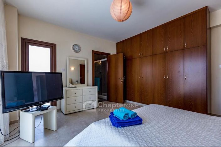 Image No.19-Villa de 5 chambres à vendre à Thrinia