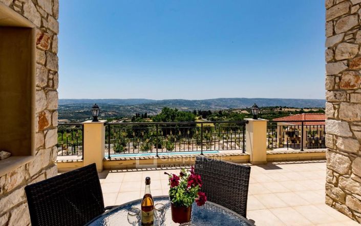 Image No.27-Villa de 5 chambres à vendre à Thrinia