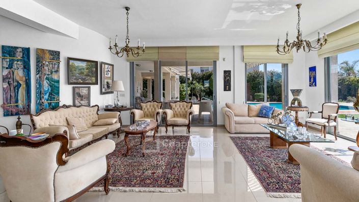 Image No.14-6 Bed Villa for sale