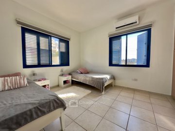 Semi Detached Villa For Sale  in  Kato Paphos - Universal