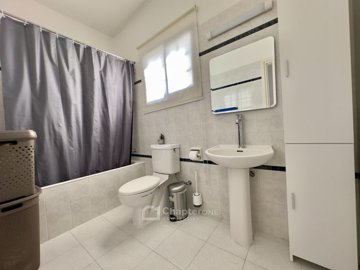 Semi Detached Villa For Sale  in  Kato Paphos - Universal