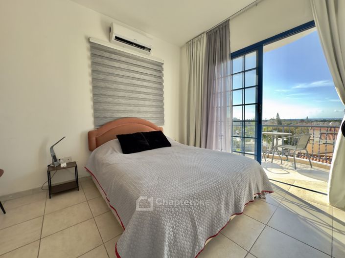 Image No.12-2 Bed Villa for sale