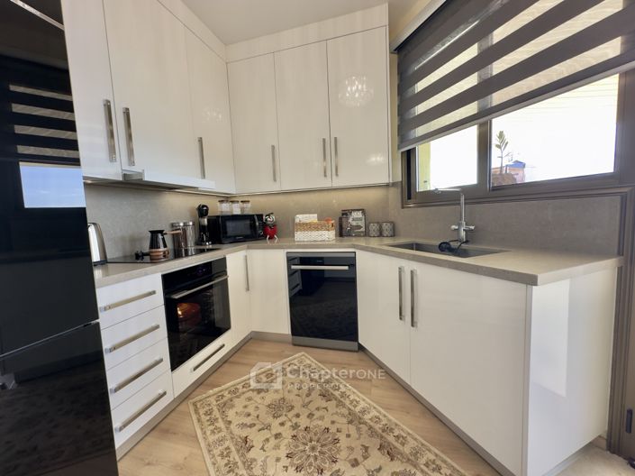 Image No.2-3 Bed Villa for sale