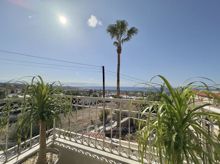 Image No.8-3 Bed Villa for sale