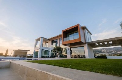 4 Bed Villa for sale