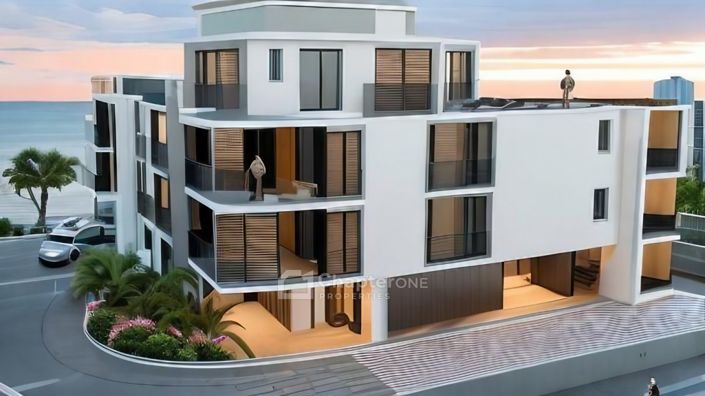 Image No.1-3 Bed Apartment for sale