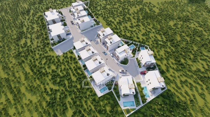 Image No.10-2 Bed Townhouse for sale