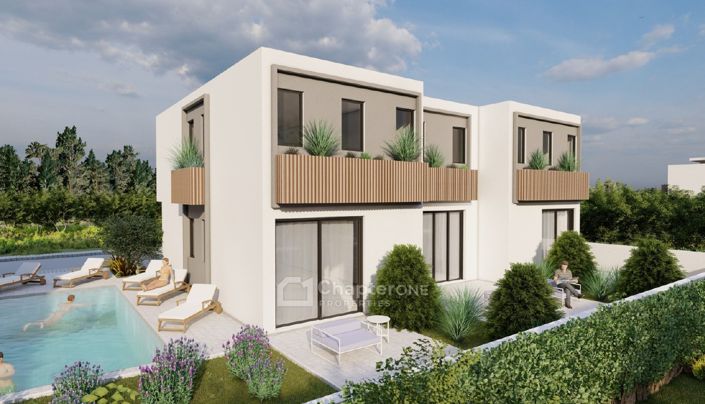 Image No.8-2 Bed Townhouse for sale