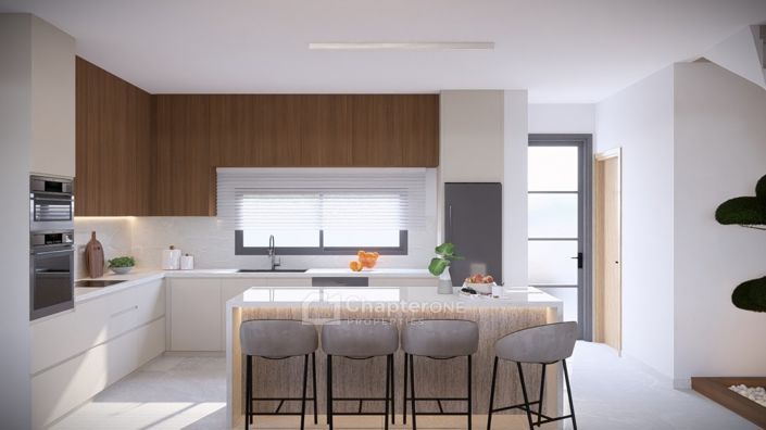 Image No.13-3 Bed Townhouse for sale