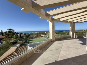 Detached Villa For Sale  in  Peyia