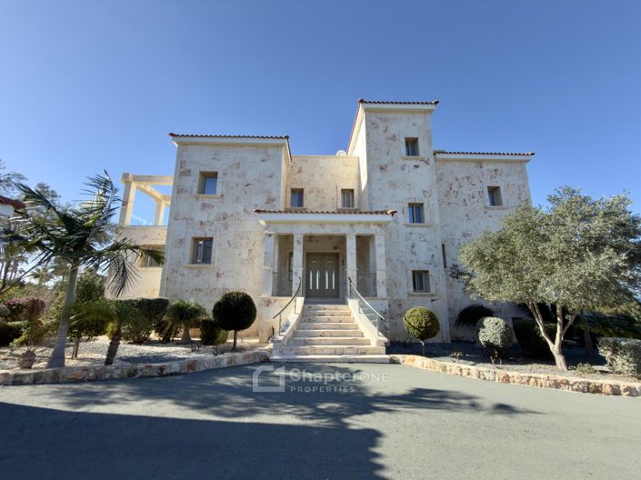 Image No.3-Villa de 7 chambres à vendre à Peyia