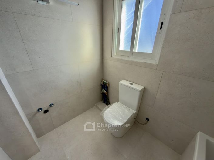 Image No.10-2 Bed Townhouse for sale