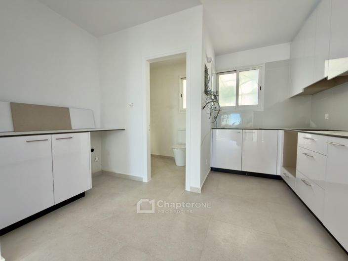 Image No.3-2 Bed Townhouse for sale