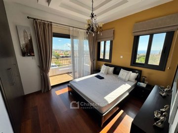 Detached Villa For Sale  in  Peyia